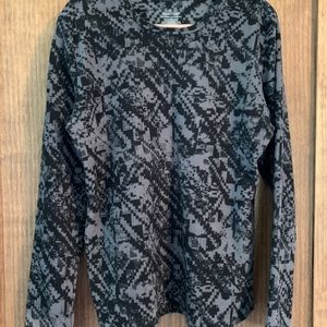 Cuddl Duds fleece top - never worn